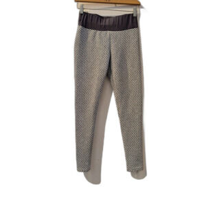 Scrunch textured large waistband leggings   Sz OS